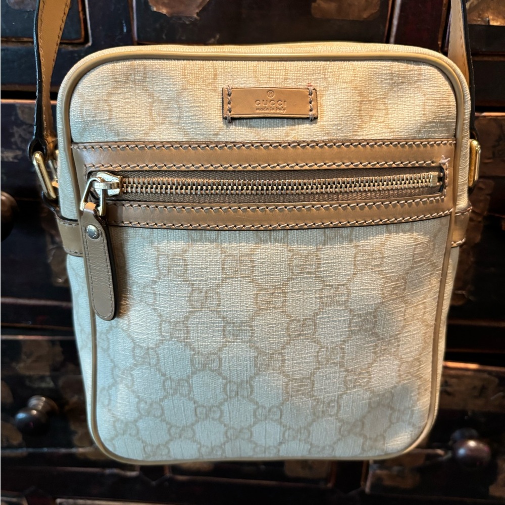 Gucci Cream/Tan Monogram  Crossbody Bag